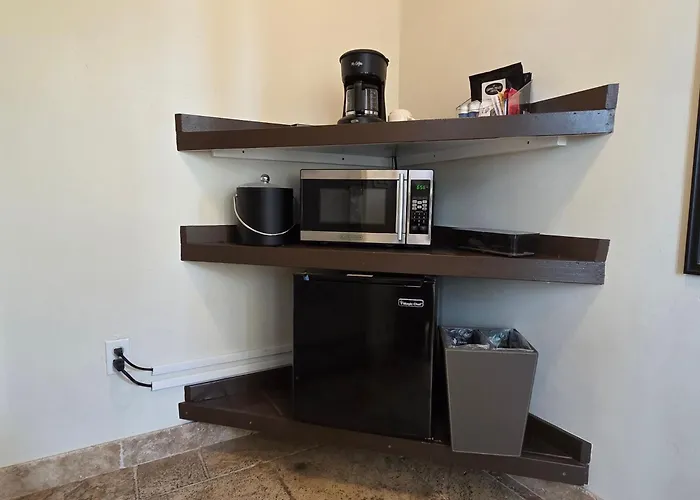 Forest Lodge Carmel-by-the-Sea